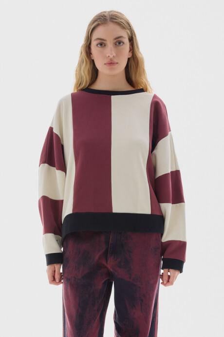 Buzo Rocky ST Cherry