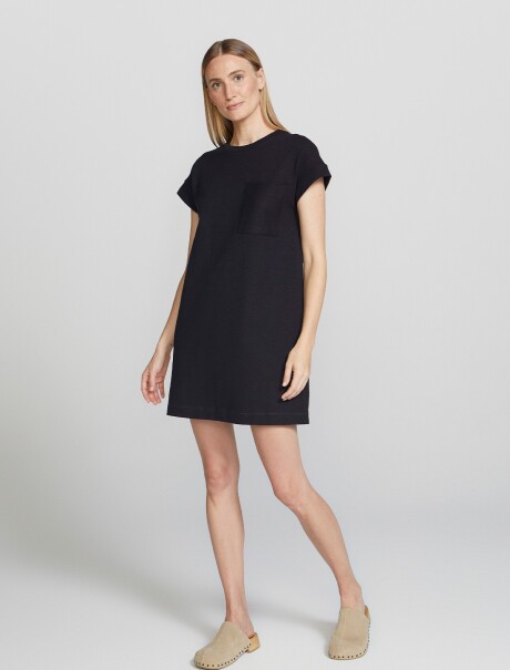 VESTIDO BÁSICO FEMENINO MANGA CORTA CON BOLSILLO NEGRO