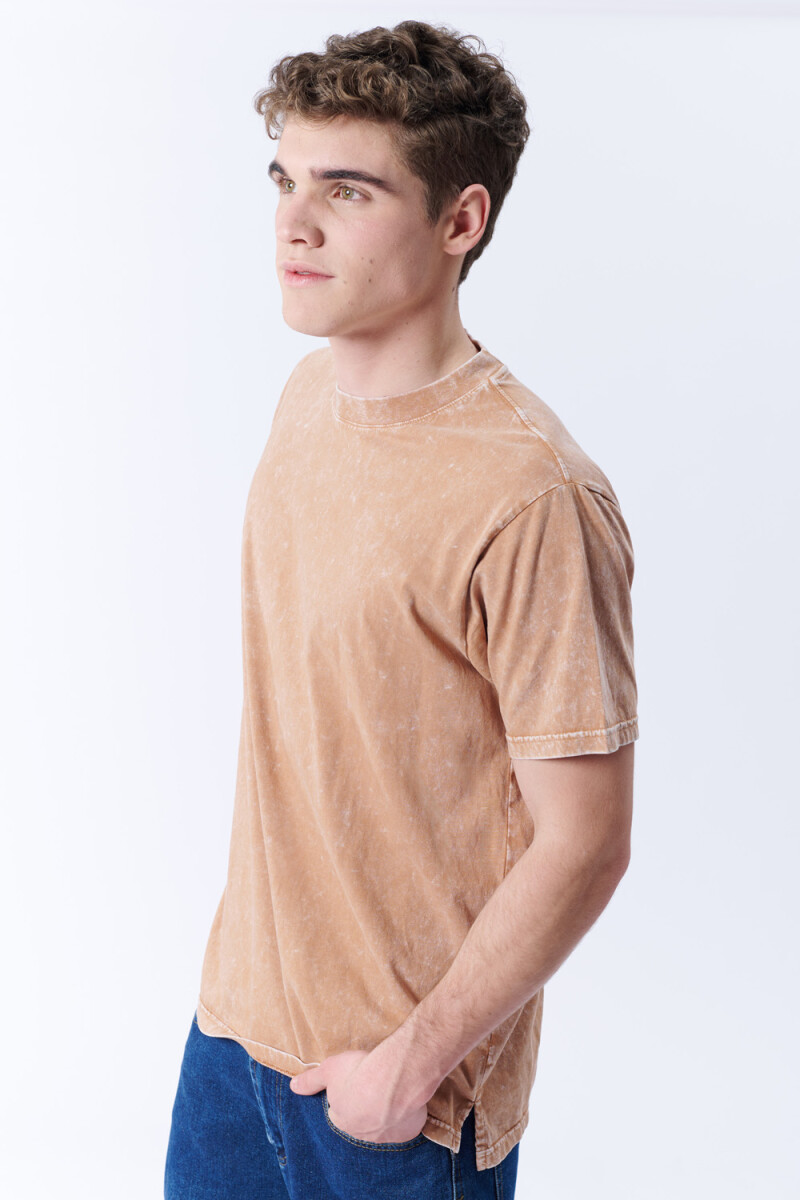 Remera Lavada Beige Oscuro