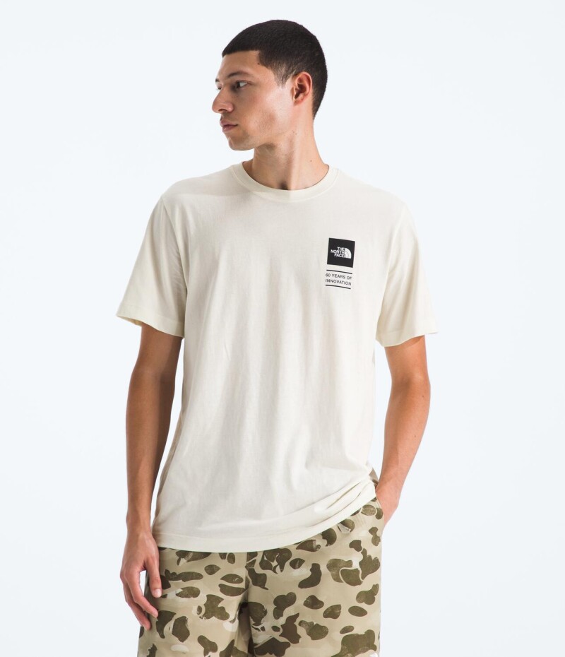 Remera de manga corta regular Mountain Mirage White Dune