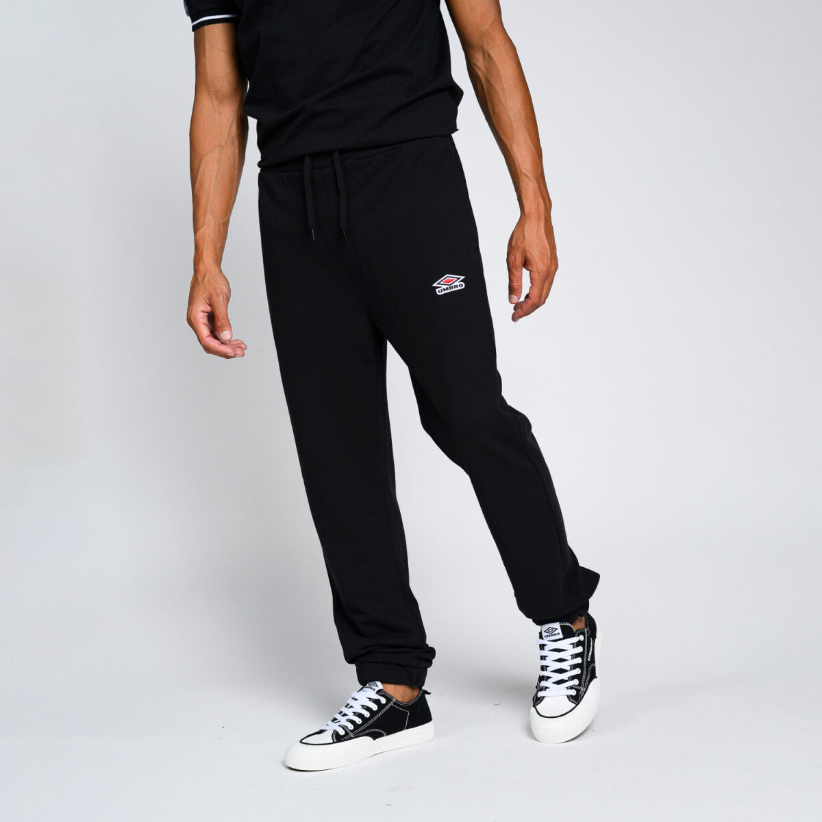 PANTALÓN JOGGER RELA Umbro Hombre - 002 