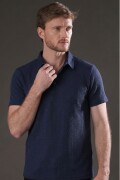 Remera Walter. Azul Marino.