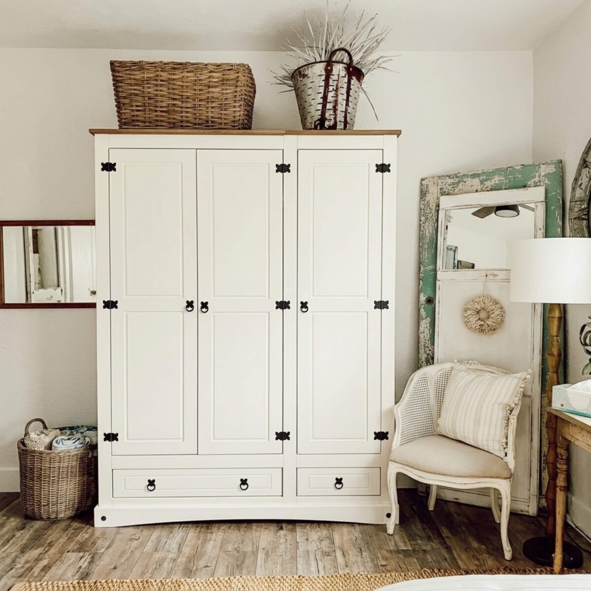 Ropero 3 puertas 2 Cajones línea Naturale - Blanco/Roble 