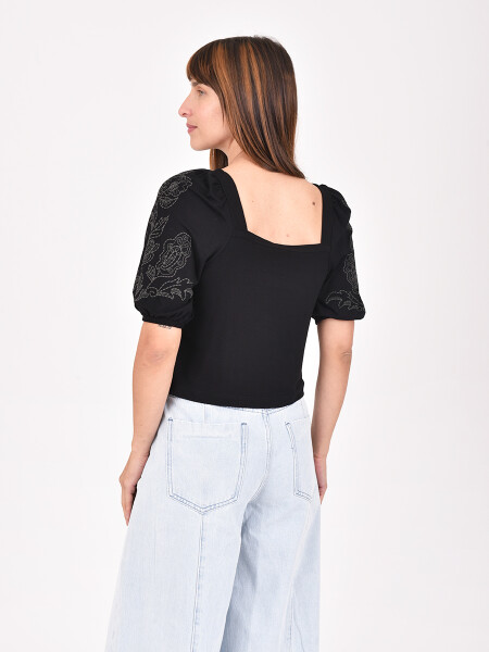 REMERA MARILIA NEGRO
