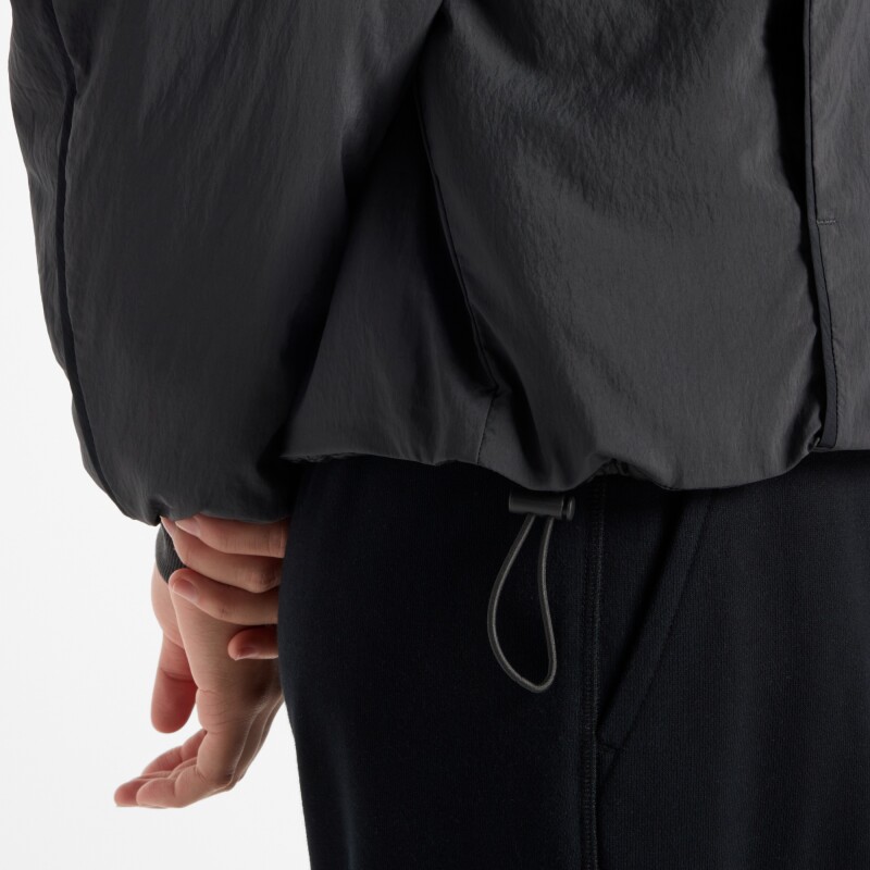 Campera de Dama New Balance - Reimagined Bomber - WJ51502BLK BLACK