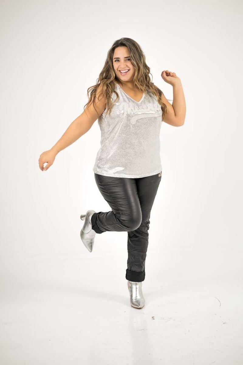 Musculosa plateada 