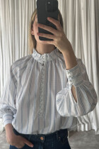 Ladis Comb 1