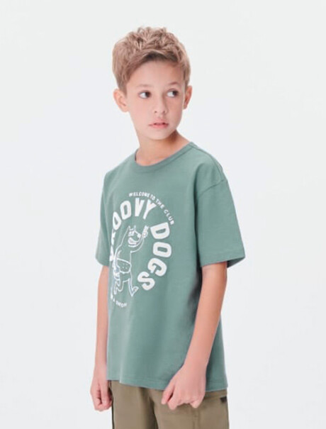 CAMISETA INFANTIL OVERSIZE CON ESTAMPA VERDE
