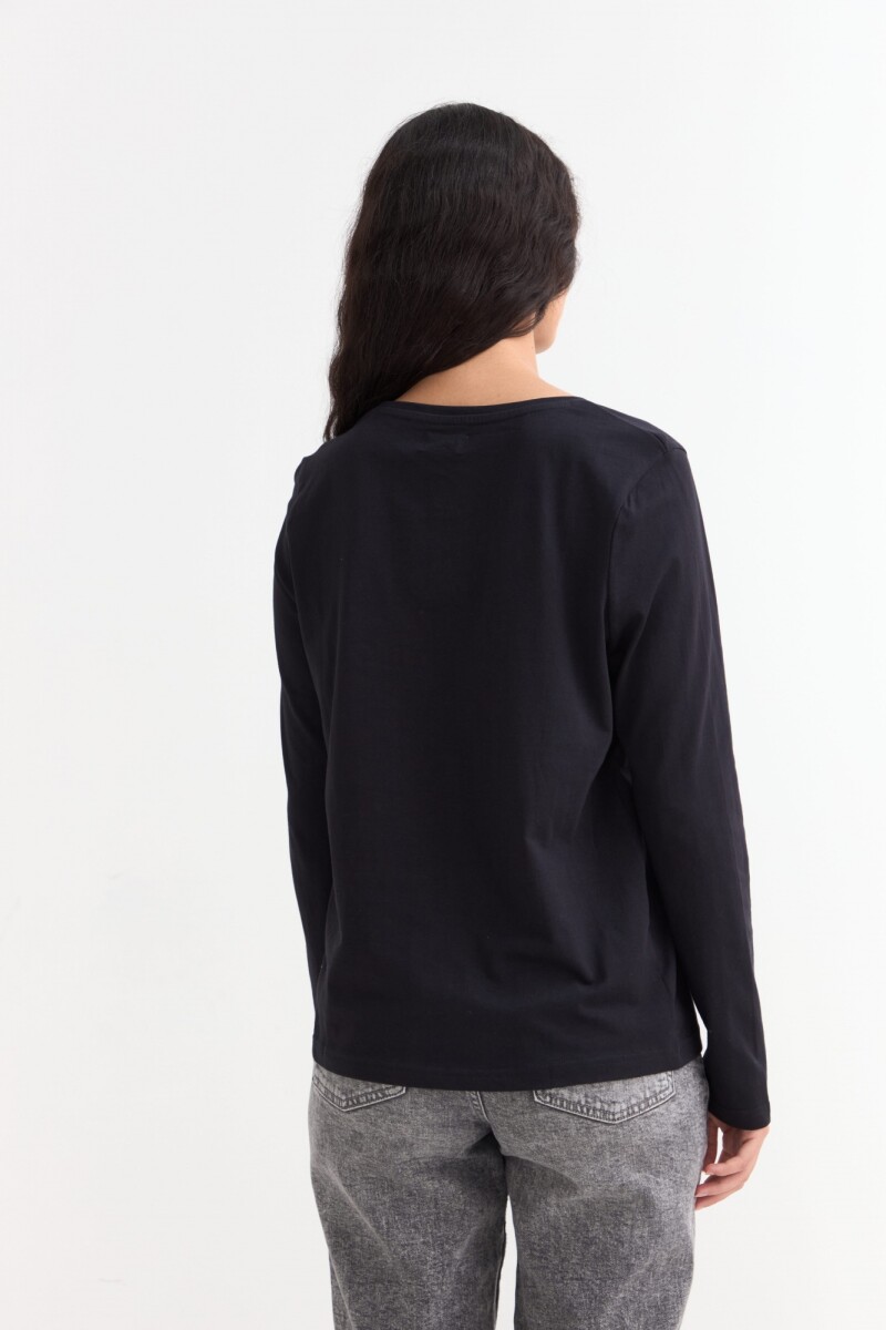 Remera m/l cuello a la base estampada BLANCO Y NEGRO