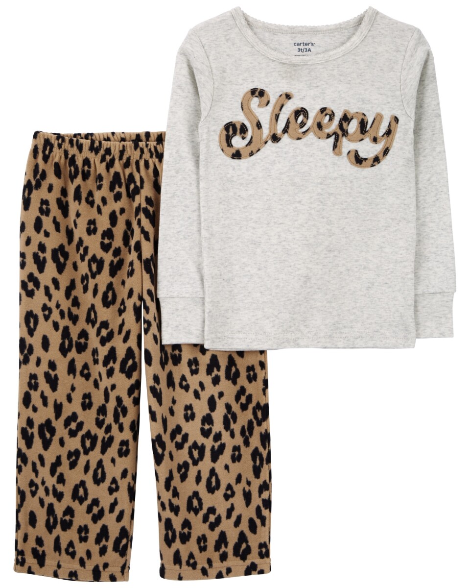 Pijama dos piezas, pantalón micropolar y remera, diseño leopardo 