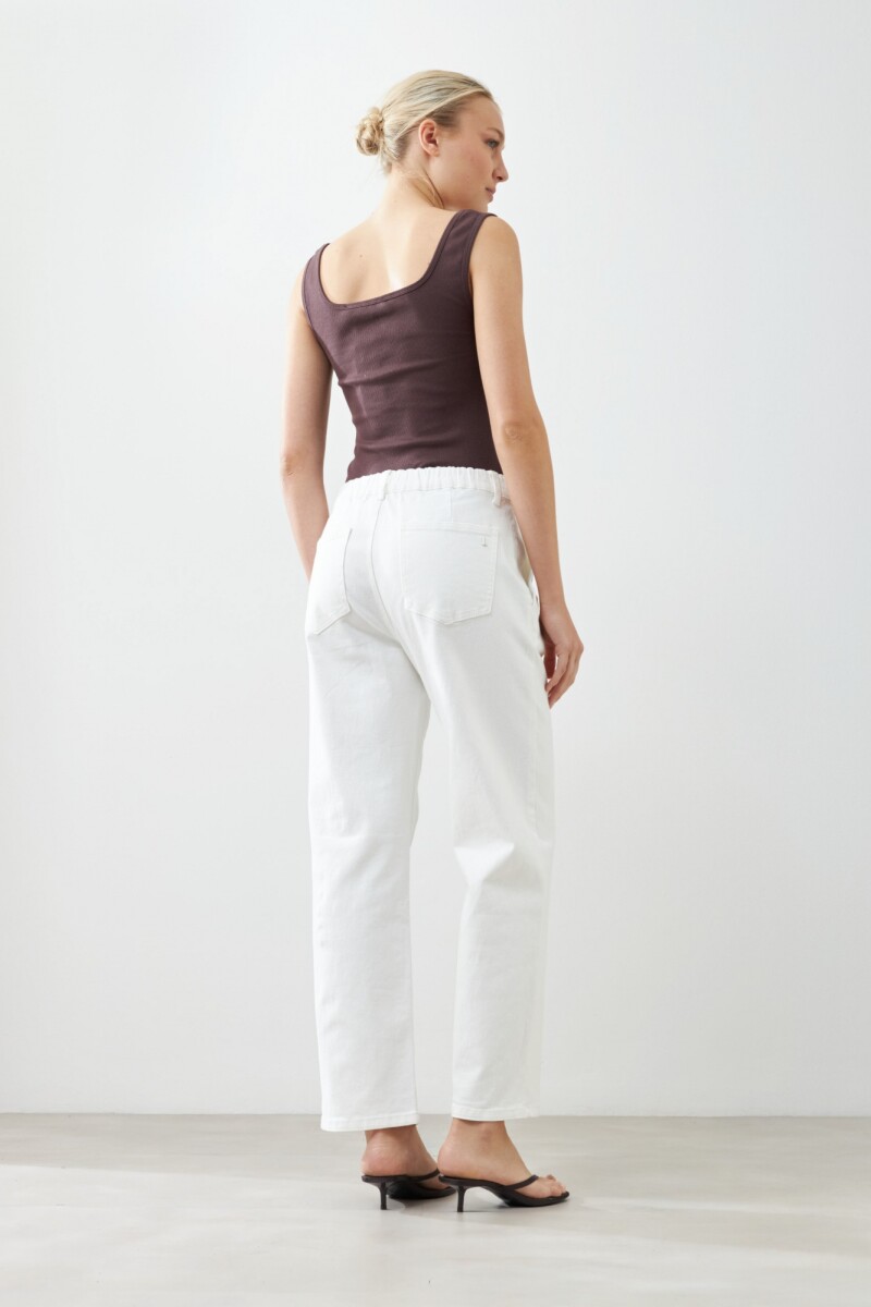 Pantalón wide leg pinzado crudo