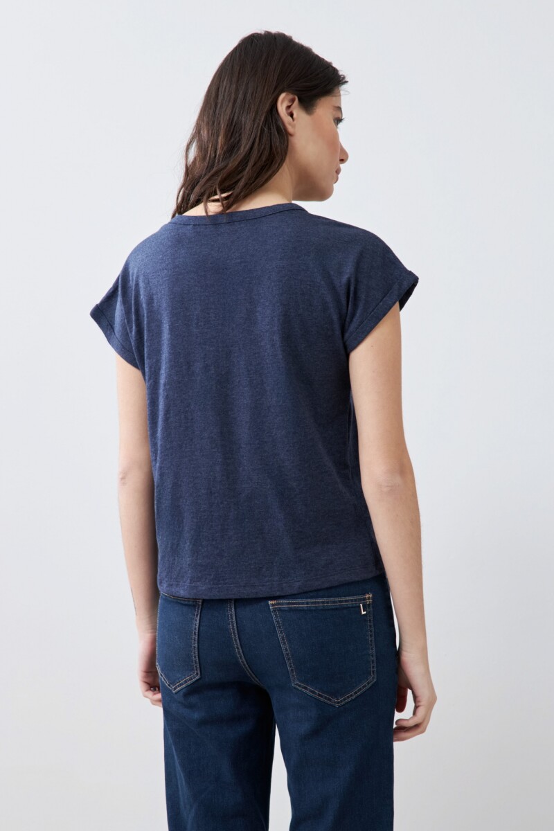 Remera media cartera escote en V azul marino melange