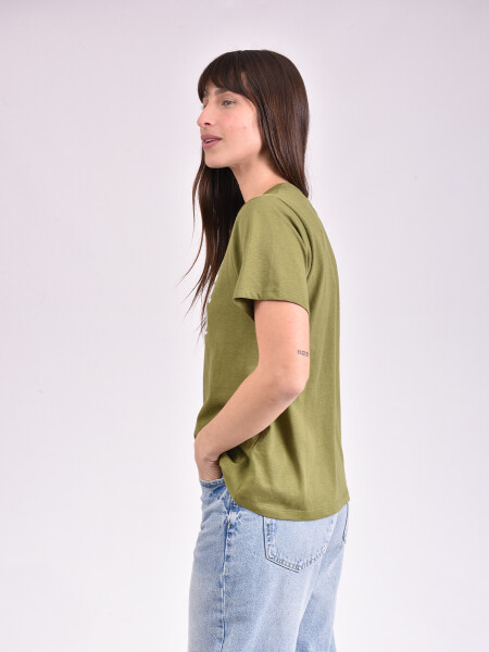 REMERA DENA VARIANTE 17