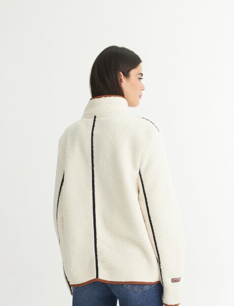 Campera sherpa Diana Crudo
