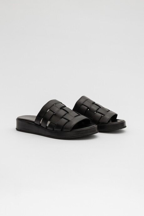 Furor Sandal Short Negro