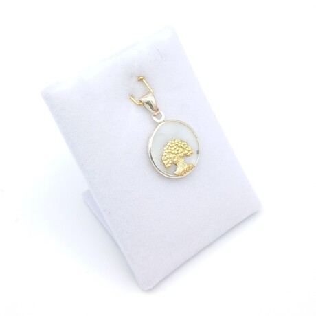 Medalla de plata 925, double en oro 18 ktes y nácar, ARBOL DE LA VIDA. Medalla de plata 925, double en oro 18 ktes y nácar, ARBOL DE LA VIDA.