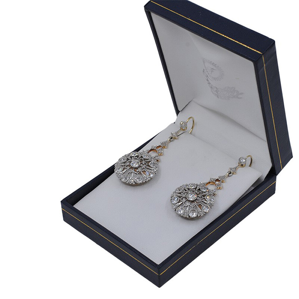 Caravanas En Oro 18K, Platino Con Brilliantes Y Diamantes Caravanas En Oro 18K, Platino Con Brilliantes Y Diamantes