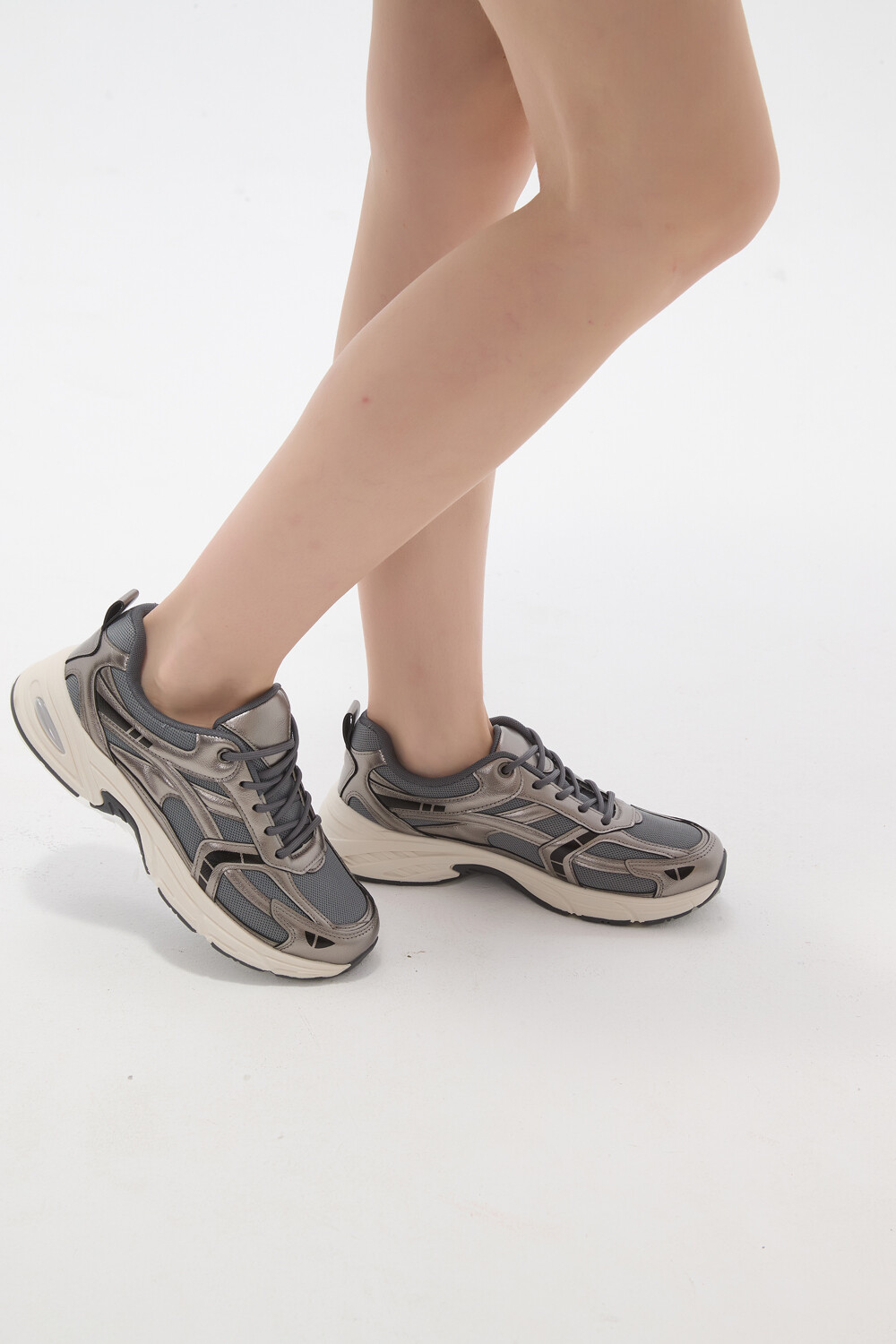 Zapatilla Sopas Negro