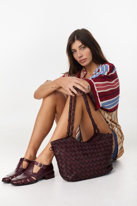 Noble Leather Bag Bordeaux