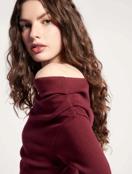 BLUSA ASIMÉTRICA DE MANGA LARGA BORDEAUX
