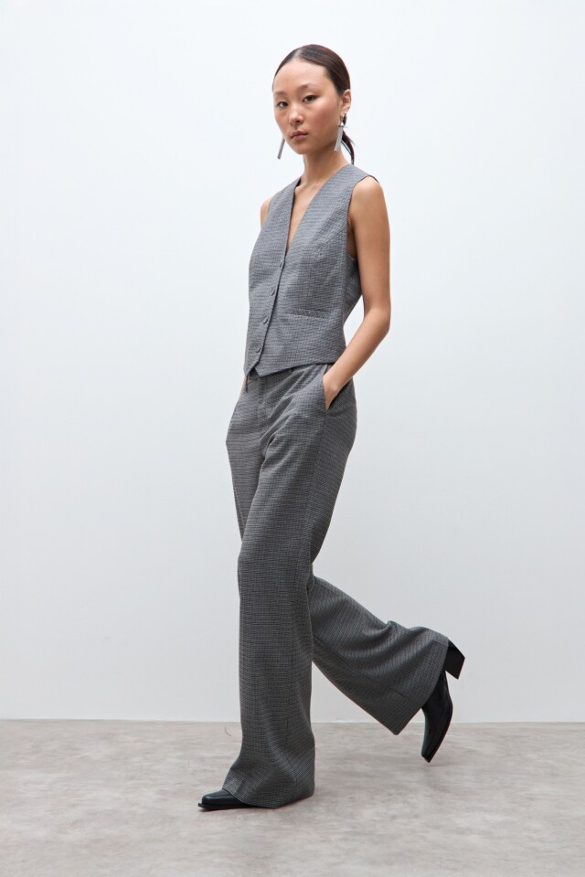 Pantalón sastrero fantasía gris