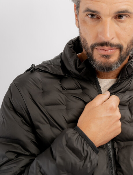Campera capitoneada Ultratek negro