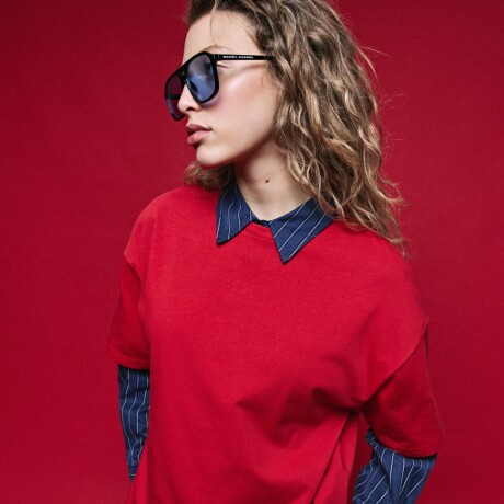 REMERA NARA Rojo