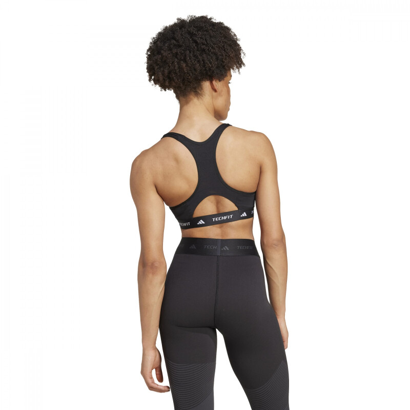 Top Adidas Techfit de Mujer - IT2400 Negro