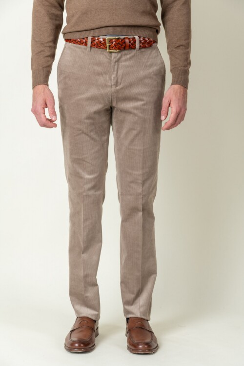 Pantalon Corduroy clásico Taupe