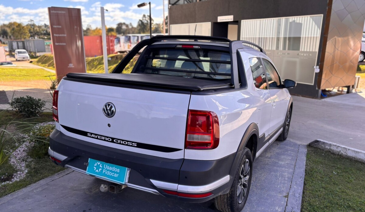 VW Saveiro Cross - 2020 VW Saveiro Cross - 2020