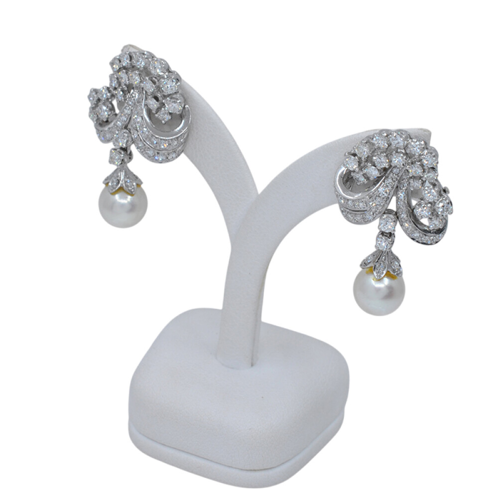 Caravanas oro 18k blanco , brillantes y perla de cultivo Caravanas oro 18k blanco , brillantes y perla de cultivo