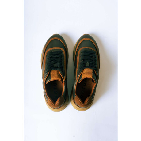 Champion Shell Black