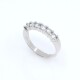 Anillo medio sin fin en oro 18k blanco y brillantes Anillo medio sin fin en oro 18k blanco y brillantes