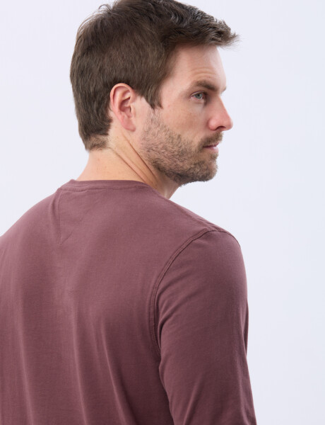 REMERA ESTAMPADA DE ALGODÓN BORDO