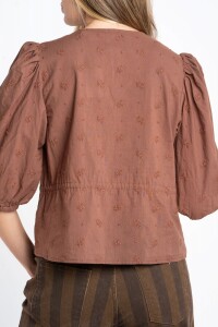 Blusa Broderie Mocha
