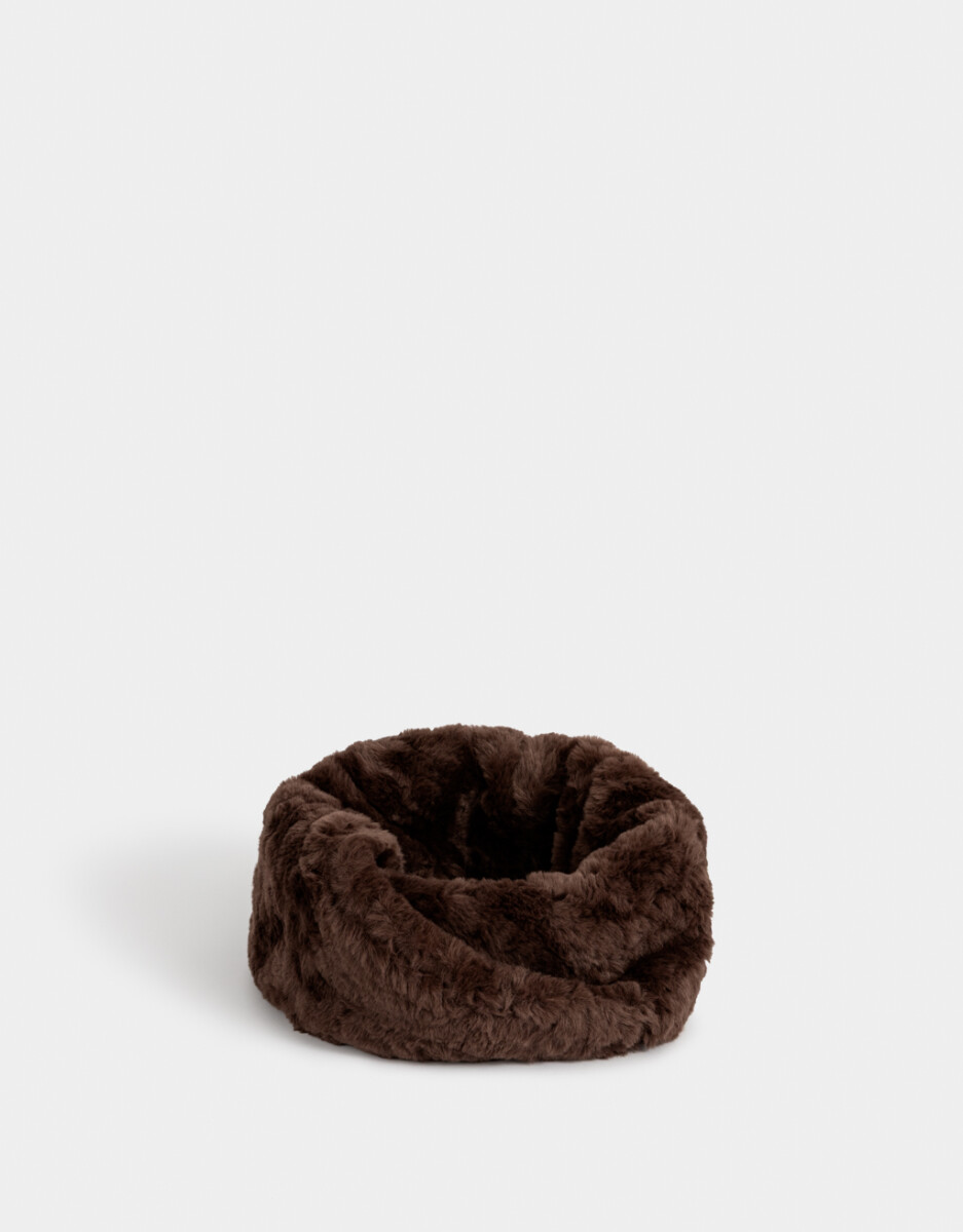 Cuello Tejido Efecto Peluche 
