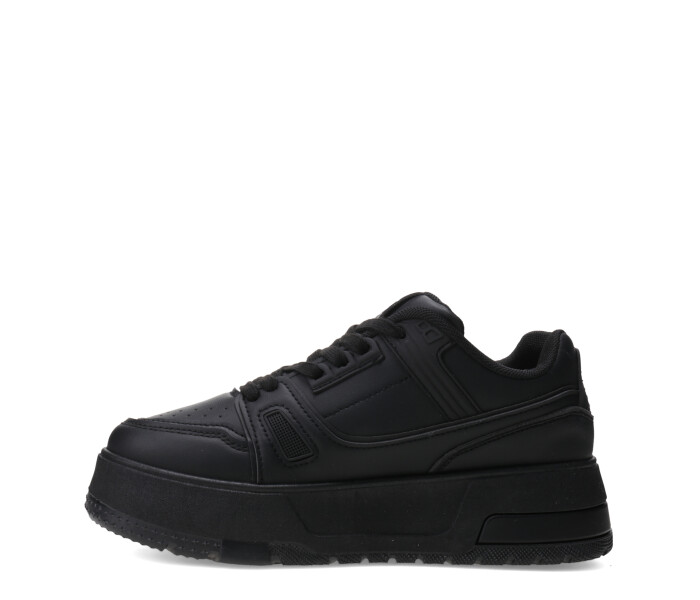 Deportivo STRADA acordonado Black