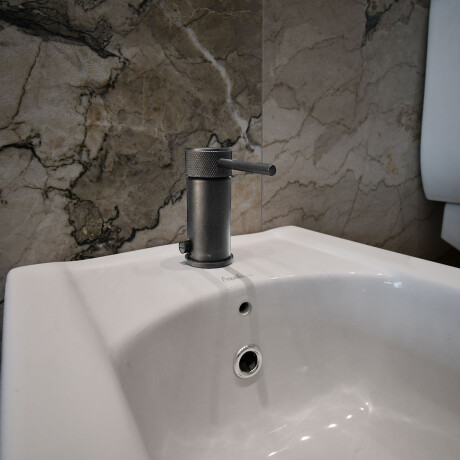 Griferia De Bidet Con Transferencia Linea Fasano Aqualia Color Gun Metal GRAFITO-GUNMETAL