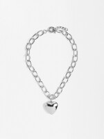 Collar Corto Con Eslabones Corazón plateado