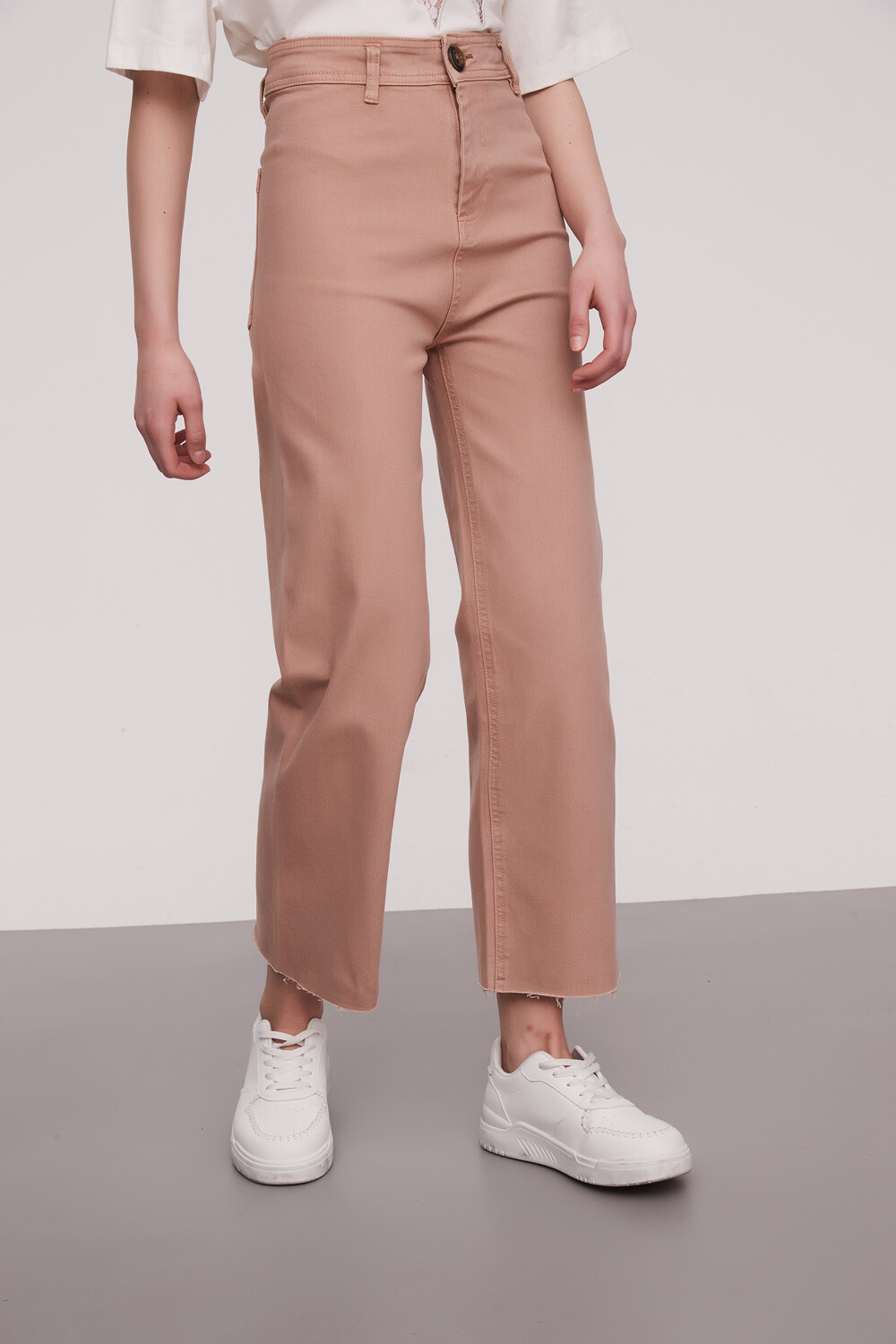 Pantalon Cobdar Beige Oscuro