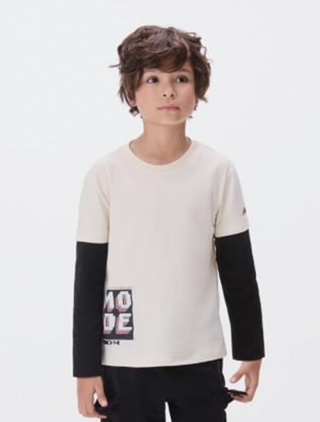 CAMISETA INFANTIL ESTAMPADA CON MANGAS SUPERPUESTAS BEIGE