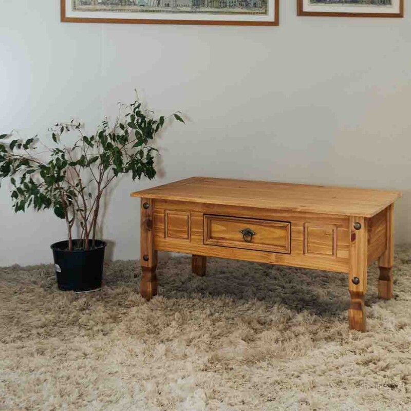 Mesa de living dorada Mesa de living dorada