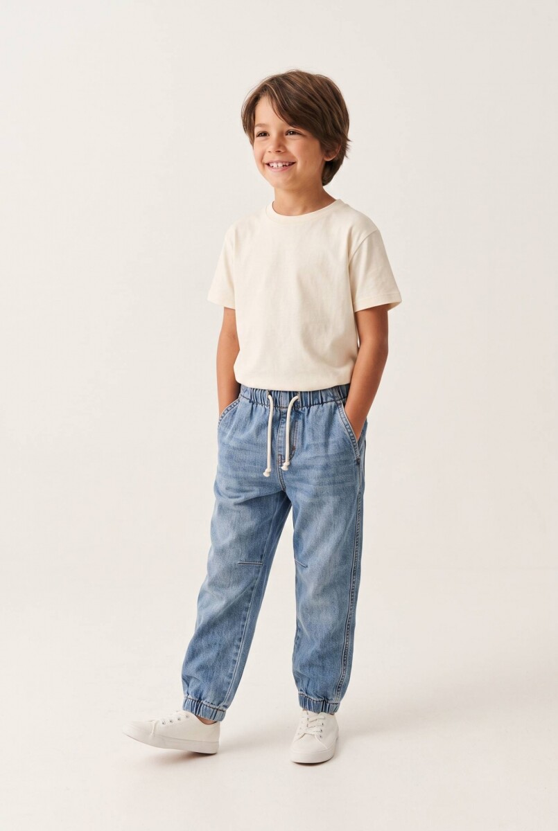 Jogger de jean con cortes - Jean medio 