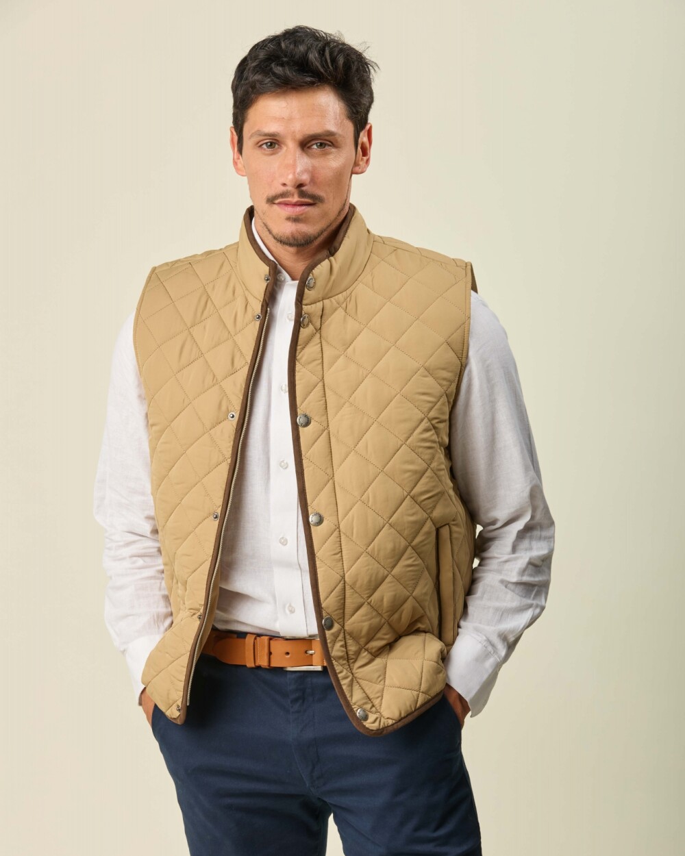 Chaleco Victor Capitoneado Beige