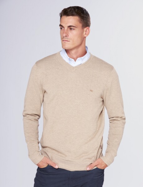 BUZO TEJIDO CUELLO EN V Beige