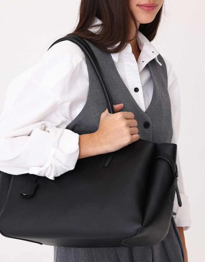 Shopper Carteras De Mano Con Charm - Negro