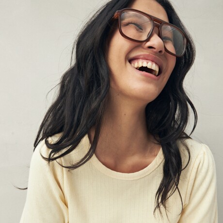 REMERA CARLO AMARILLO PASTEL