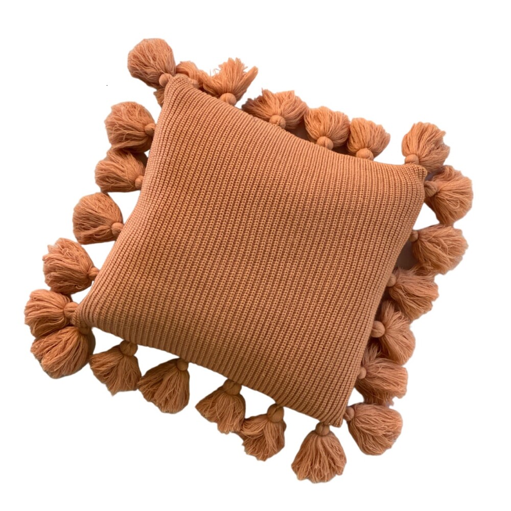 Almohadón Bangs Rosado -DRU013R Almohadón Bangs rosado DRU013R