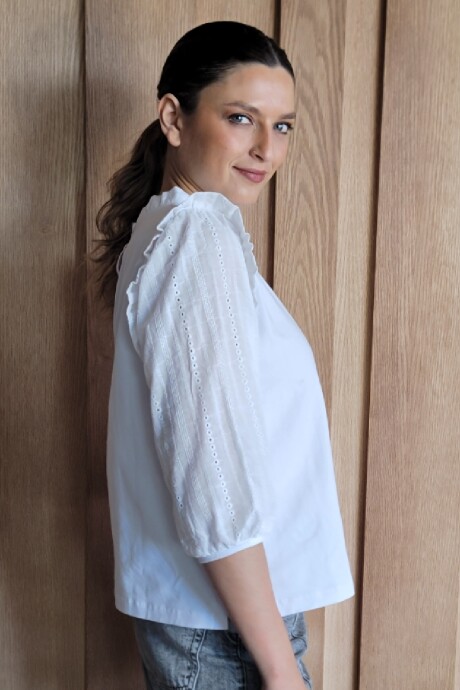 Blusa Rosa Broderie blanco