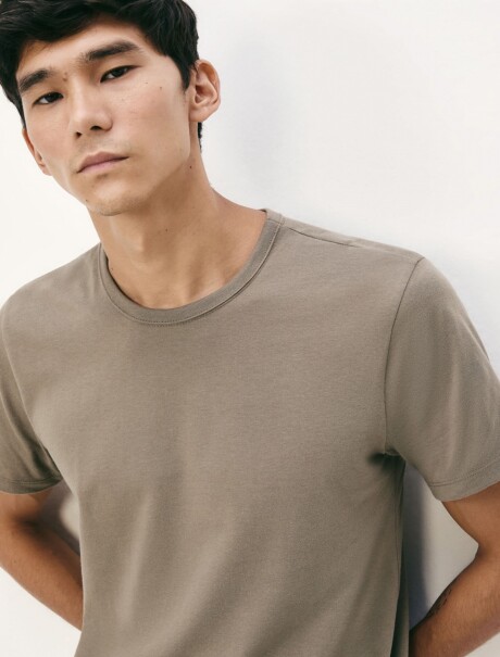 CAMISETAS MANGA CORTA SLIM VERDE